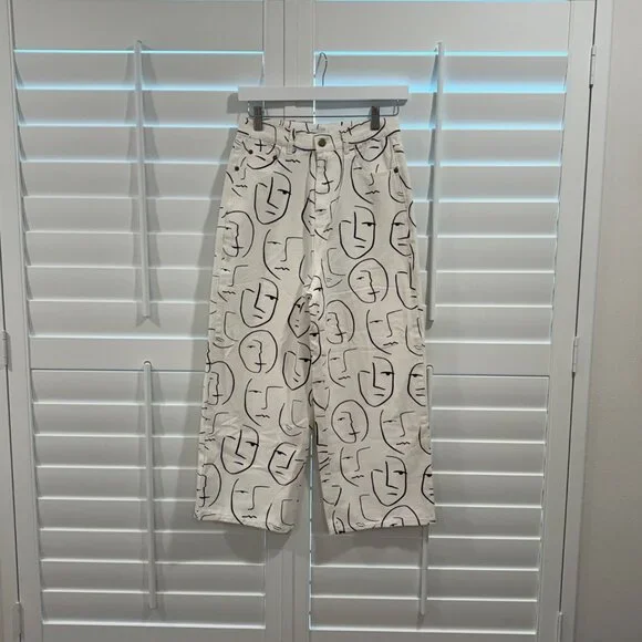 Shekou "Little Things" white denim jeans with a black abstract face print - Picture 3 of 8